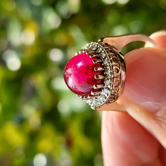 14k Vintage Cabochon Ruby Ring - Picture 11 of 12